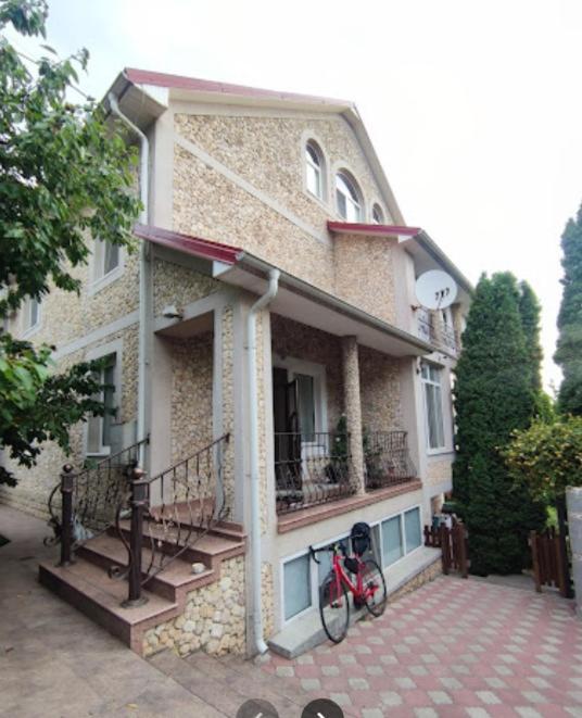 Kiki'S Villa Codru Exterior foto